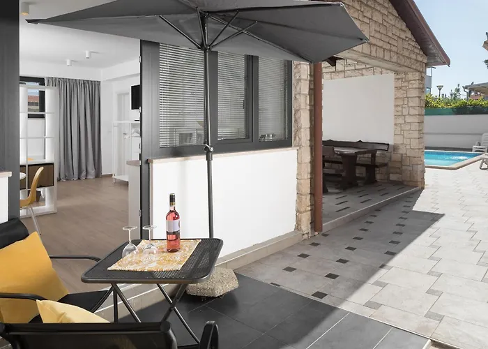 Accommodation Rovinj Apartamento *