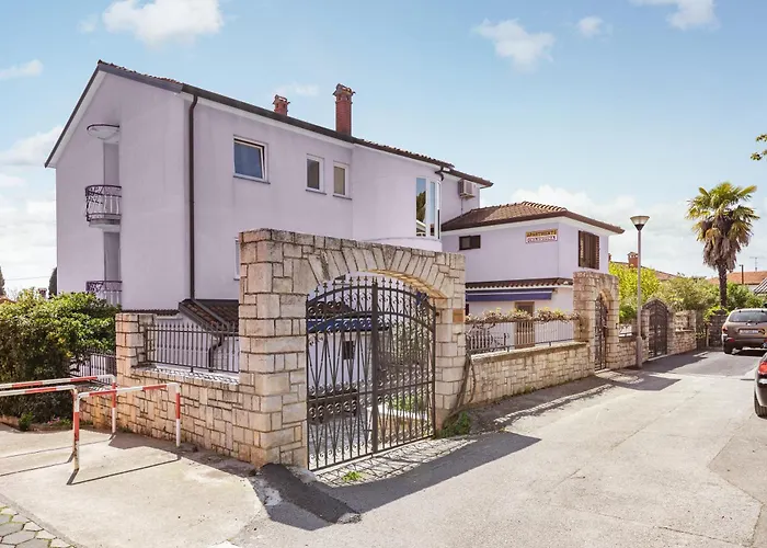 Accommodation Rovinj Apartamento *